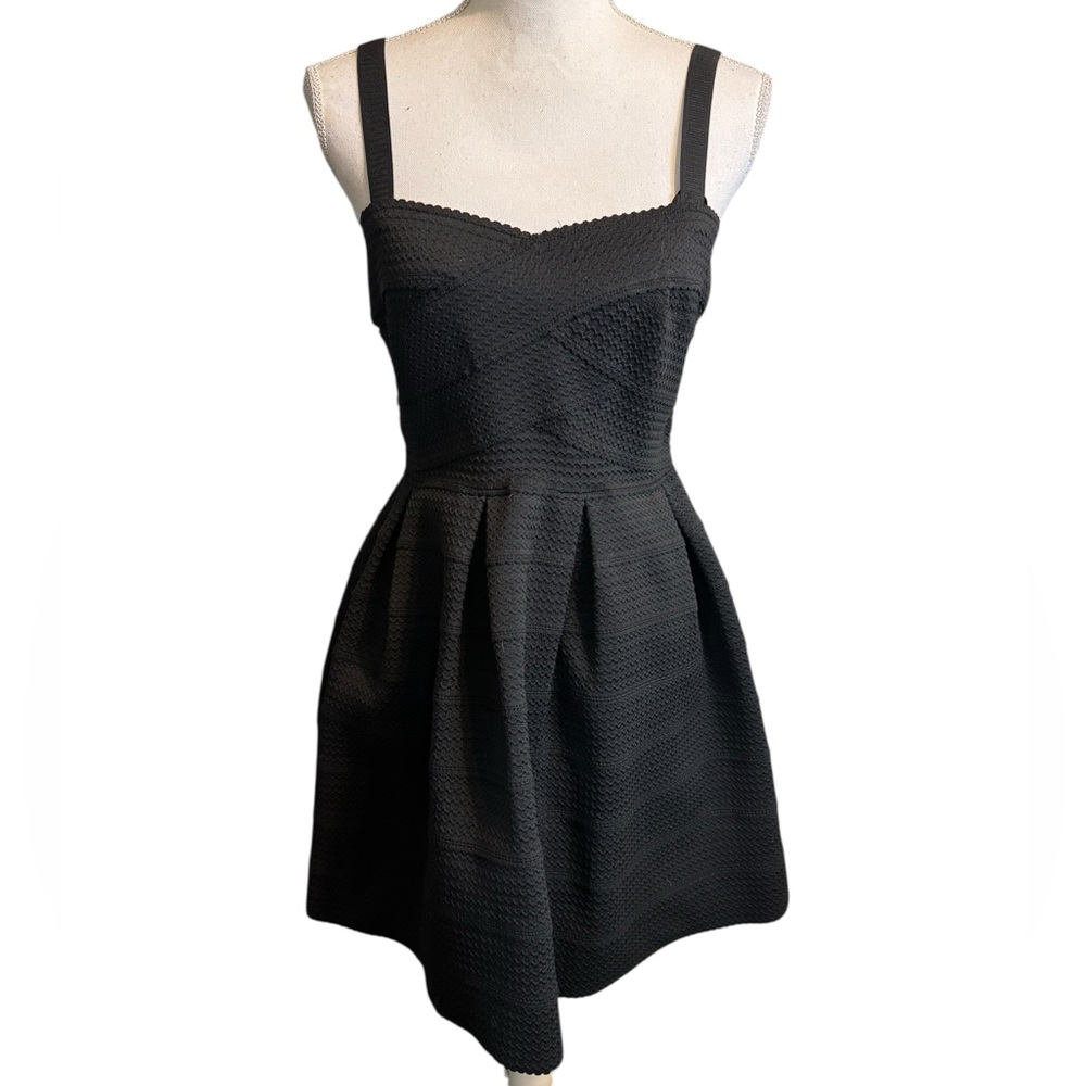 B.Smart strapless fit and flare bandage dress size 5/6 black